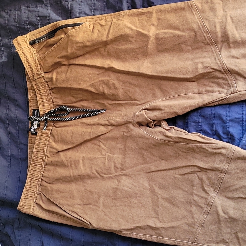 Mens khaki joggers size XL (fits like large)